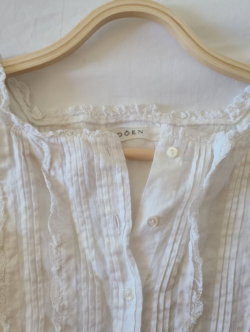 Doen Lacey Tie Top - Picture 4 of 6